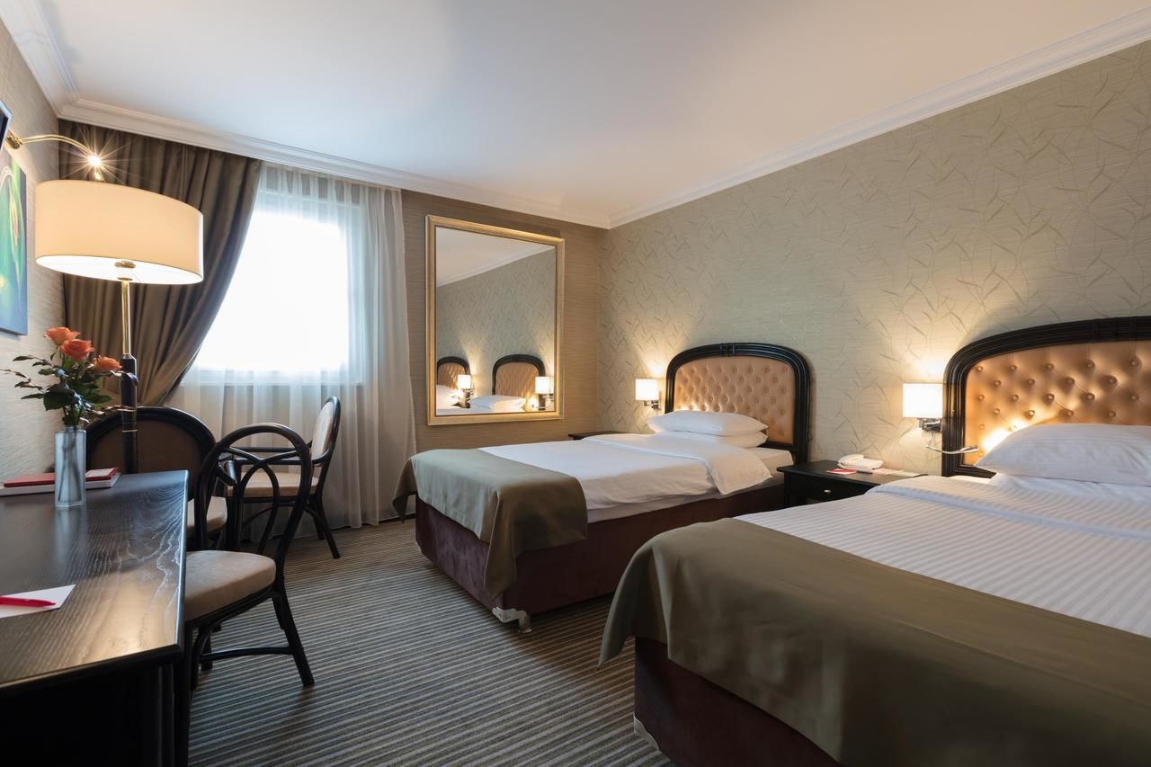 Отель Ramada by Wyndham Sofia City Center София