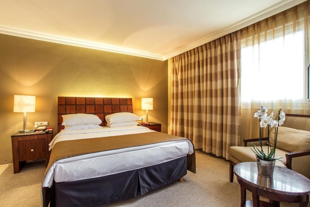 Отель Ramada by Wyndham Sofia City Center София